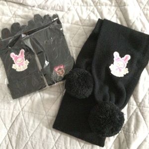 BTSSB scarf and mitten set